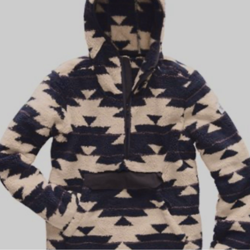 Women’s North Face “Campshire” fleece hoodie